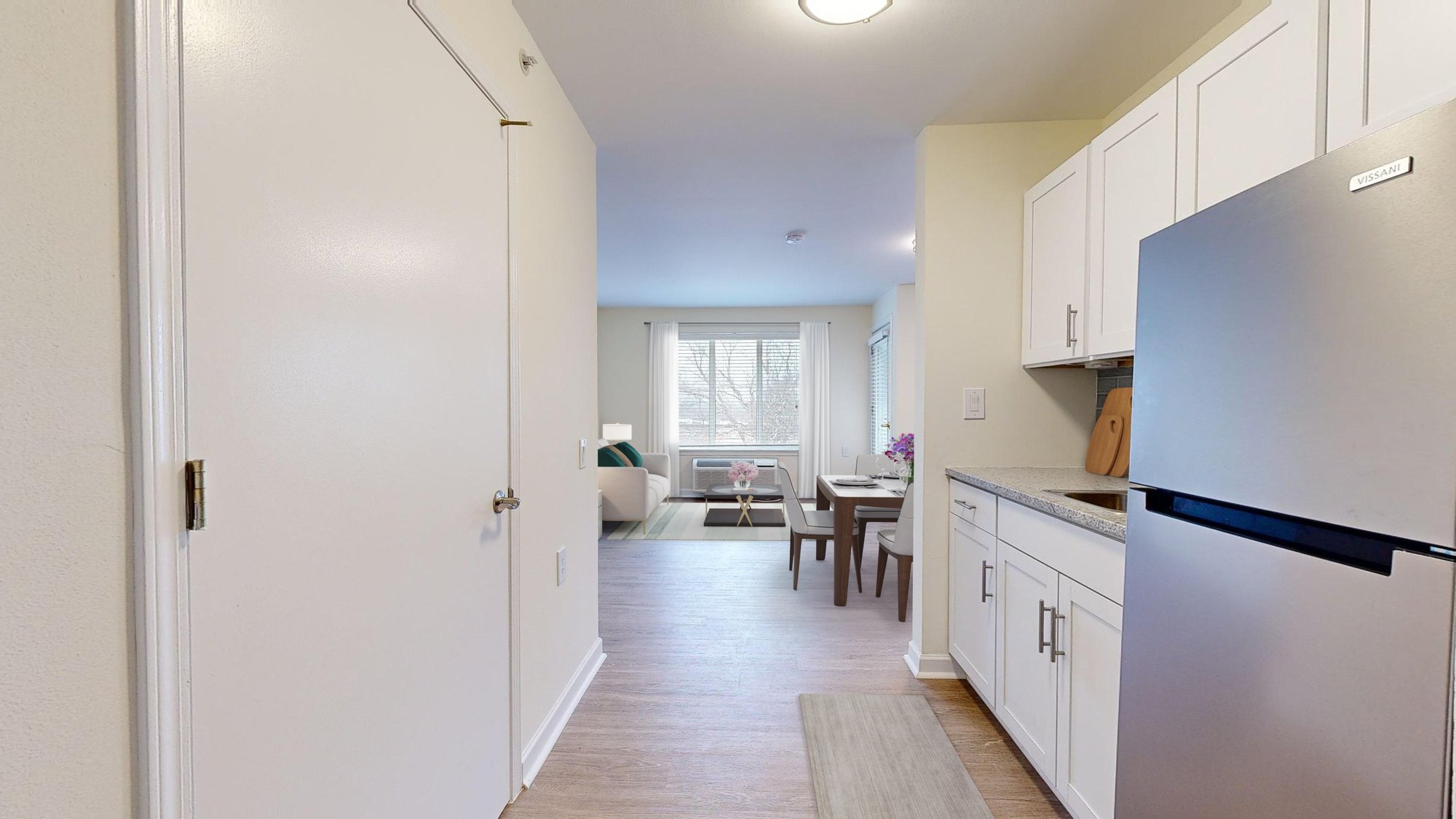 Manor-at-Steeplechase-IL-2-bed-1043-sqft-Kitchen_Virtual Staging